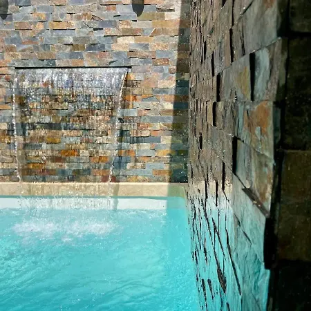 7 Bedroom Gorgeous Vacation - Close To Walled Сasa de vacaciones *