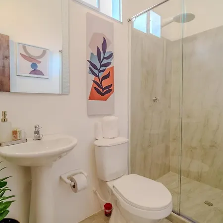 Сasa de vacaciones 7 Bedroom Gorgeous Vacation - Close To Walled