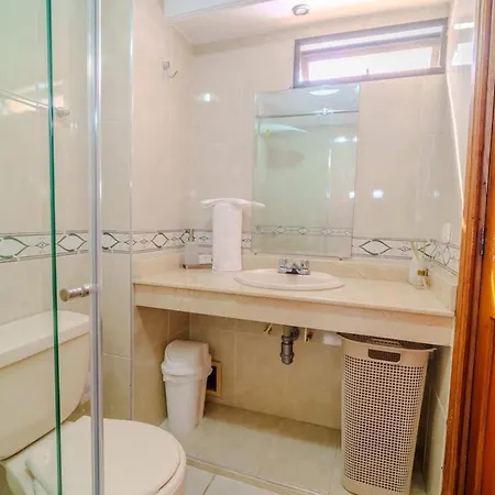 7 Bedroom Gorgeous Vacation - Close To Walled Сasa de vacaciones Cartagena