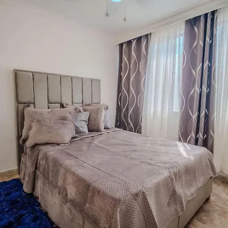 Сasa de vacaciones 7 Bedroom Gorgeous Vacation - Close To Walled Cartagena