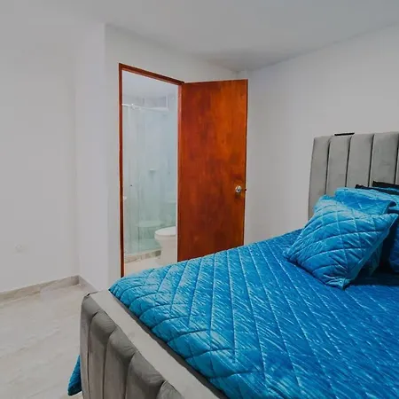 Сasa de vacaciones 7 Bedroom Gorgeous Vacation - Close To Walled