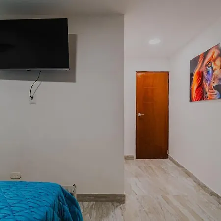 7 Bedroom Gorgeous Vacation - Close To Walled Сasa de vacaciones