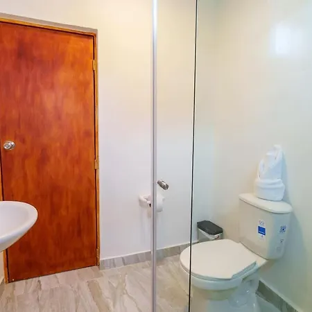 7 Bedroom Gorgeous Vacation - Close To Walled Сasa de vacaciones Cartagena